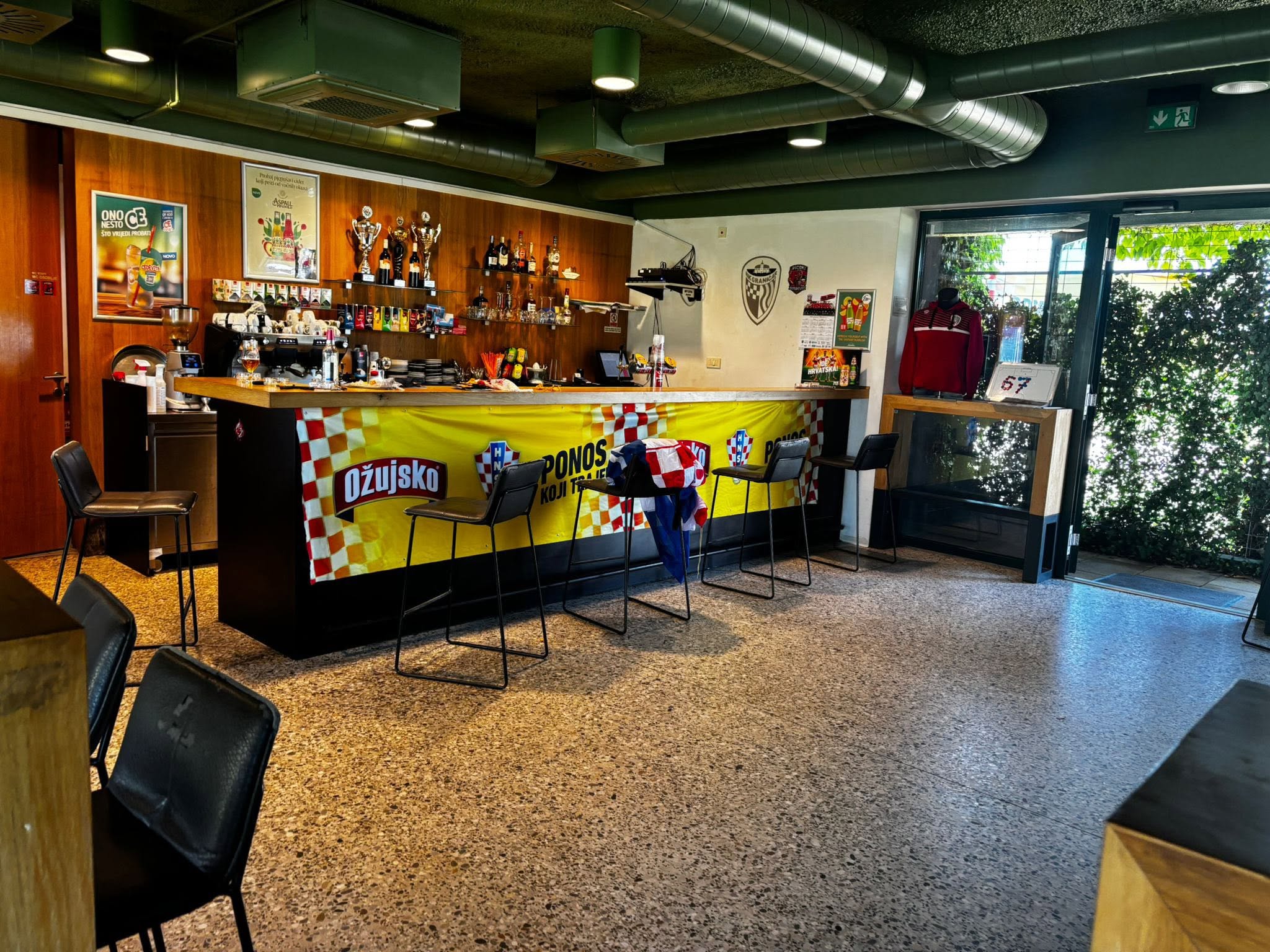 Caffe bar ZICER